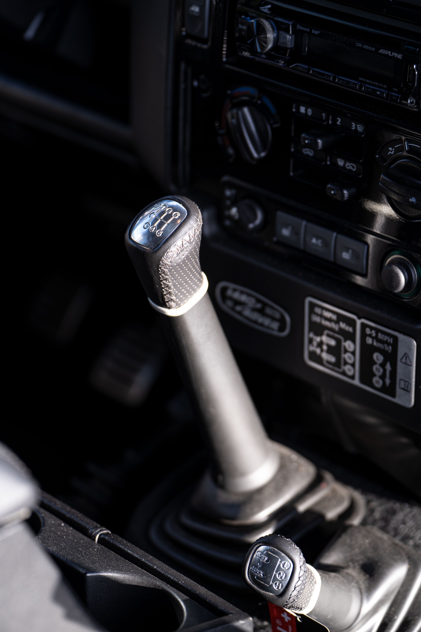Schaltung im Land Rover 110