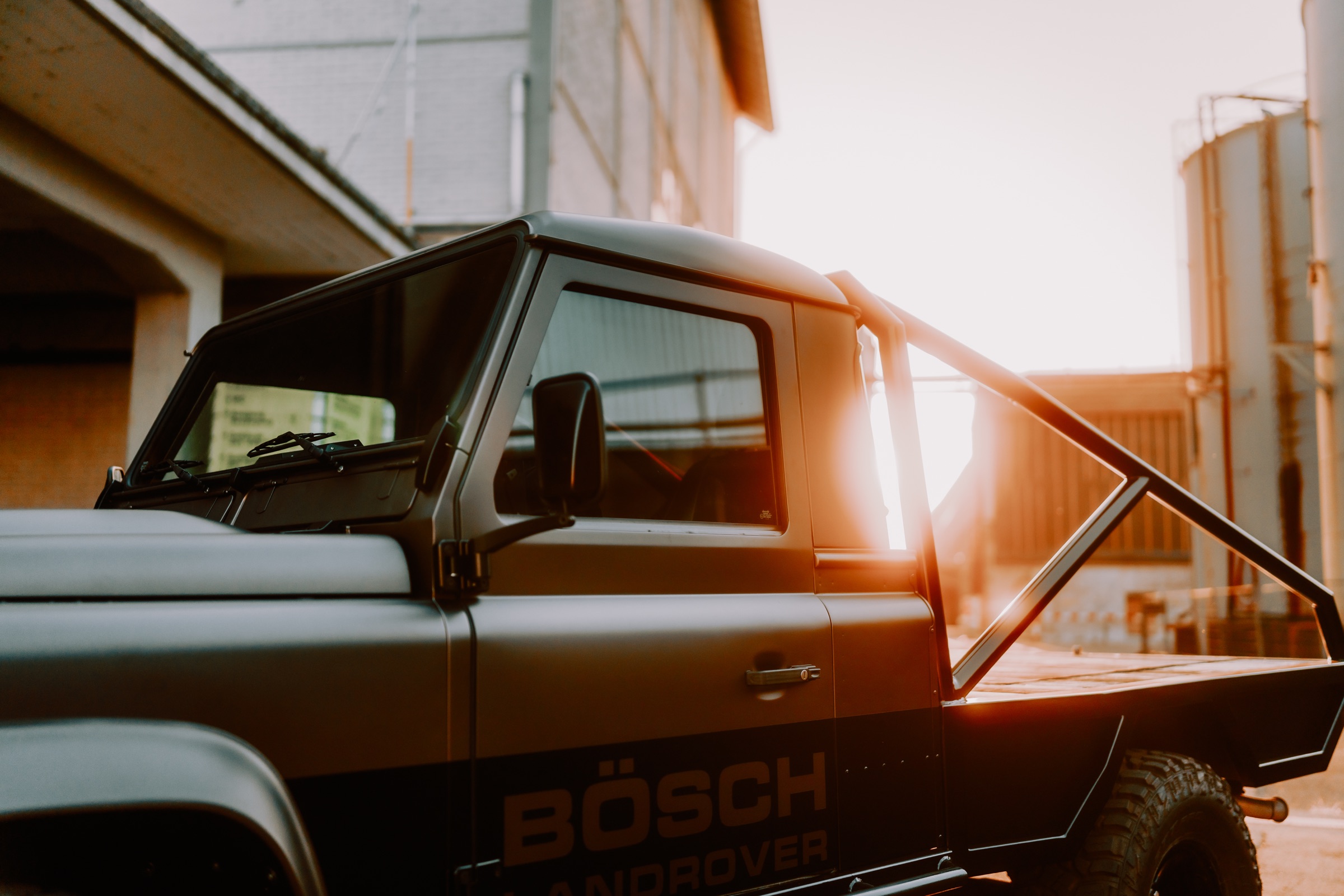 Land Rover Pickup Seitenansicht